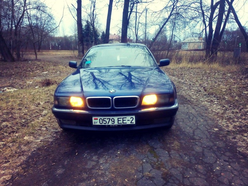 Фото в бортжурнале BMW 7 series (E38)