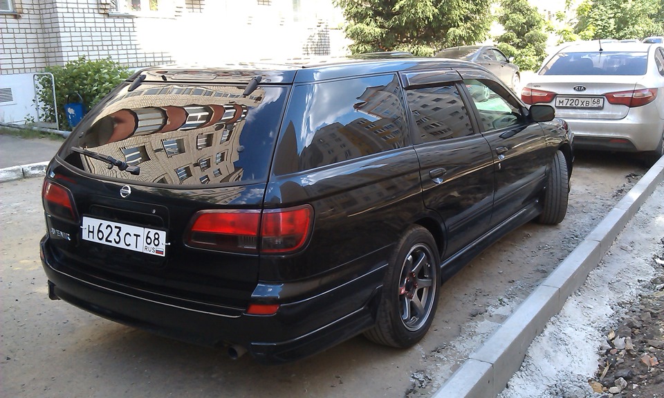 Фото в бортжурнале Nissan Avenir (2G)