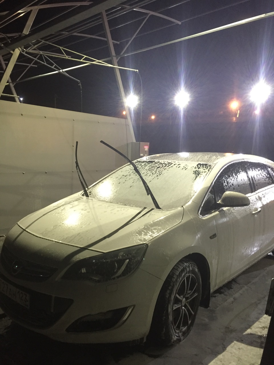 Фото в бортжурнале Opel Astra J