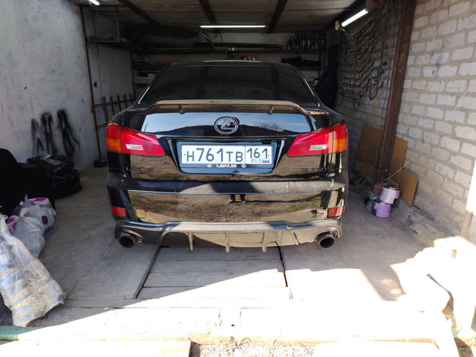 Фото в бортжурнале Lexus IS II