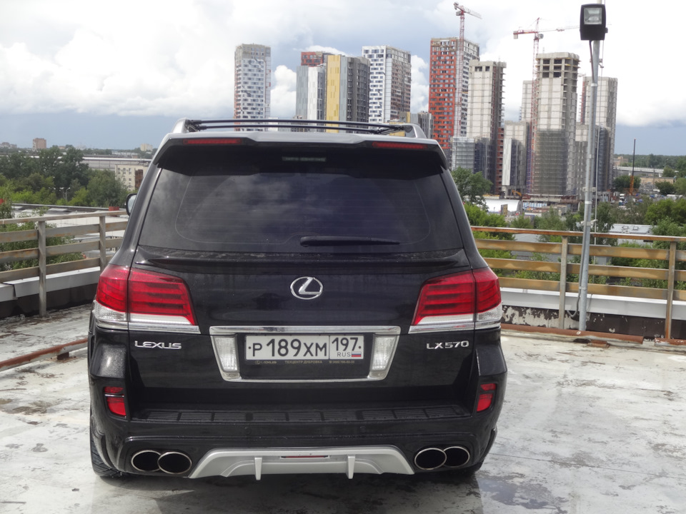 Фото в бортжурнале Lexus LX (URJ200/URJ201)