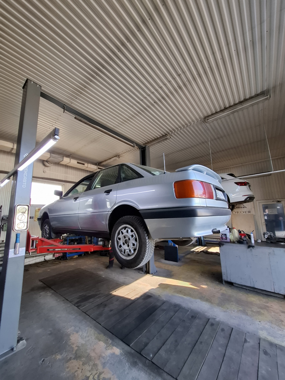 Фото в бортжурнале Audi 80 (B3)