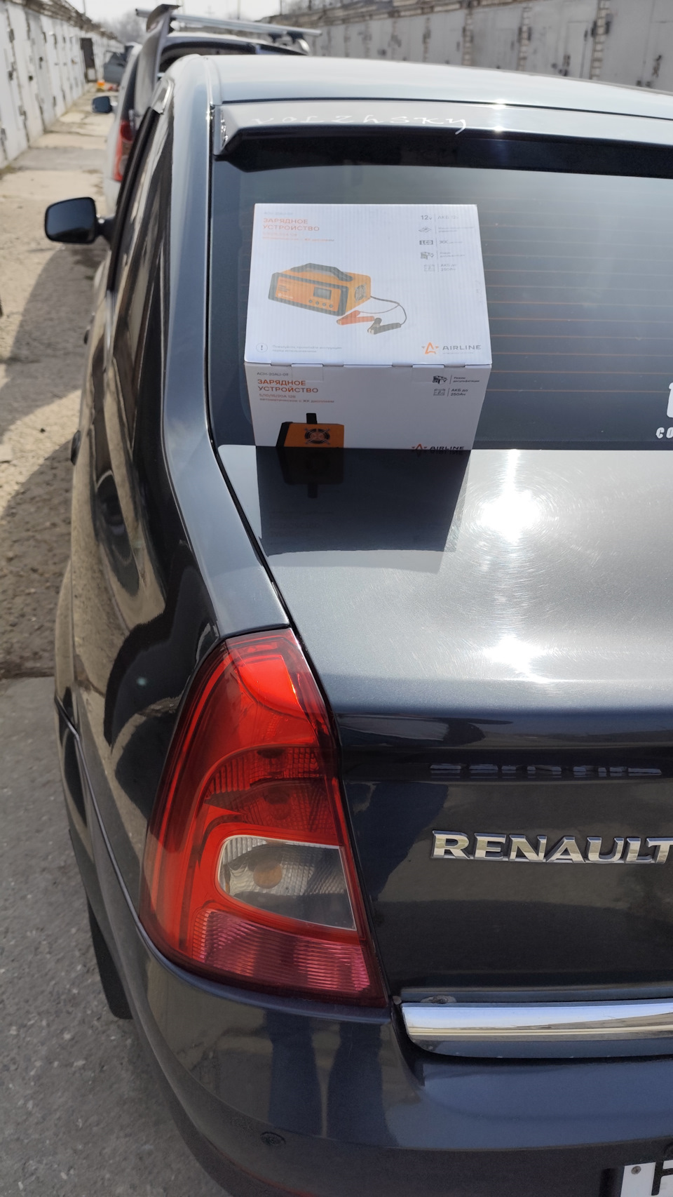 Фото в бортжурнале Renault Logan (1G)