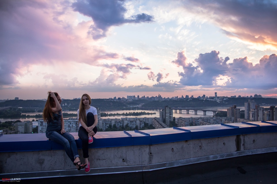 Фото Девушки На Крыше Без Лица Фото Девушки На Крыше Без Лица