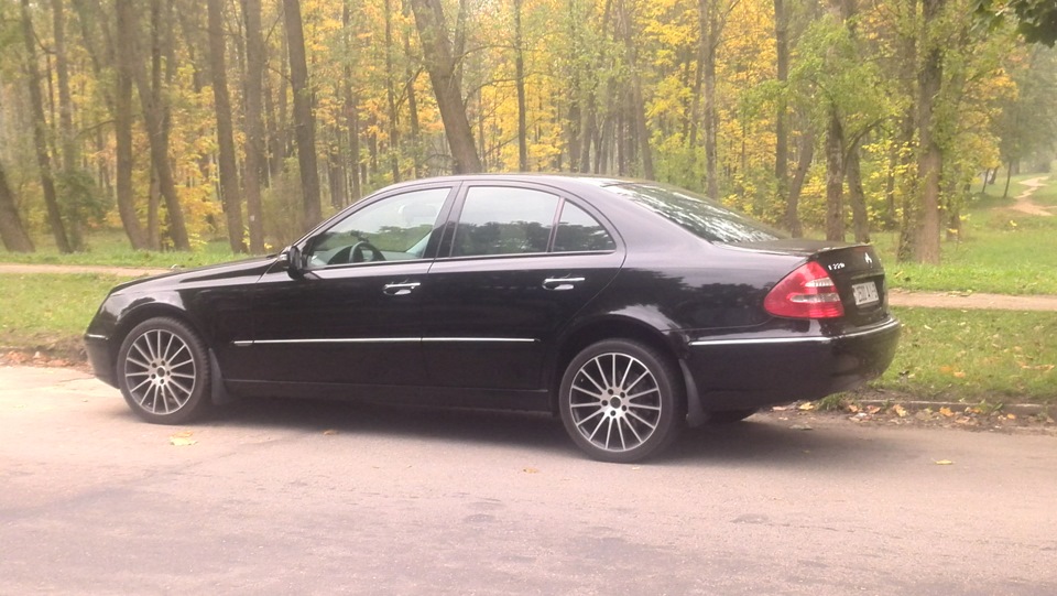 Фото в бортжурнале Mercedes-Benz E-Class (W211)