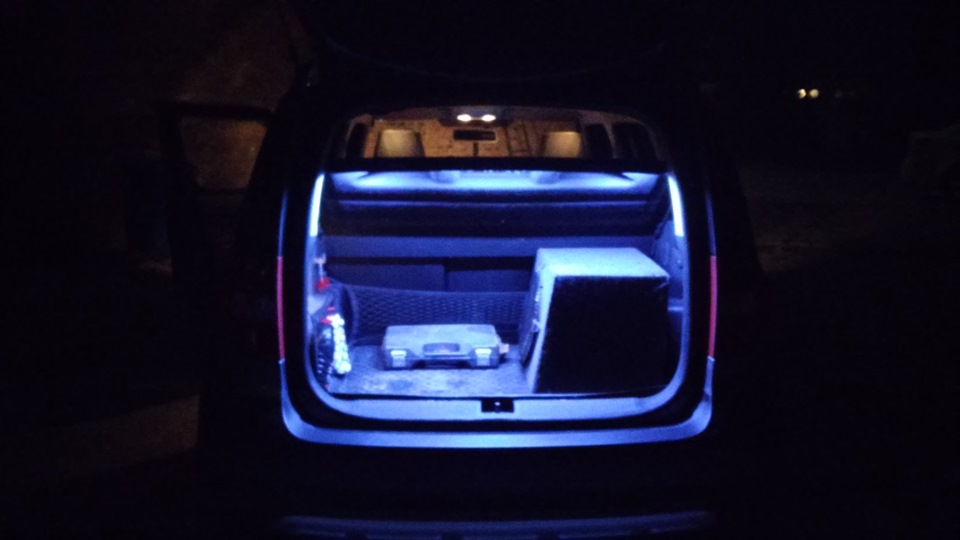 светящийся сундук — Skoda Yeti