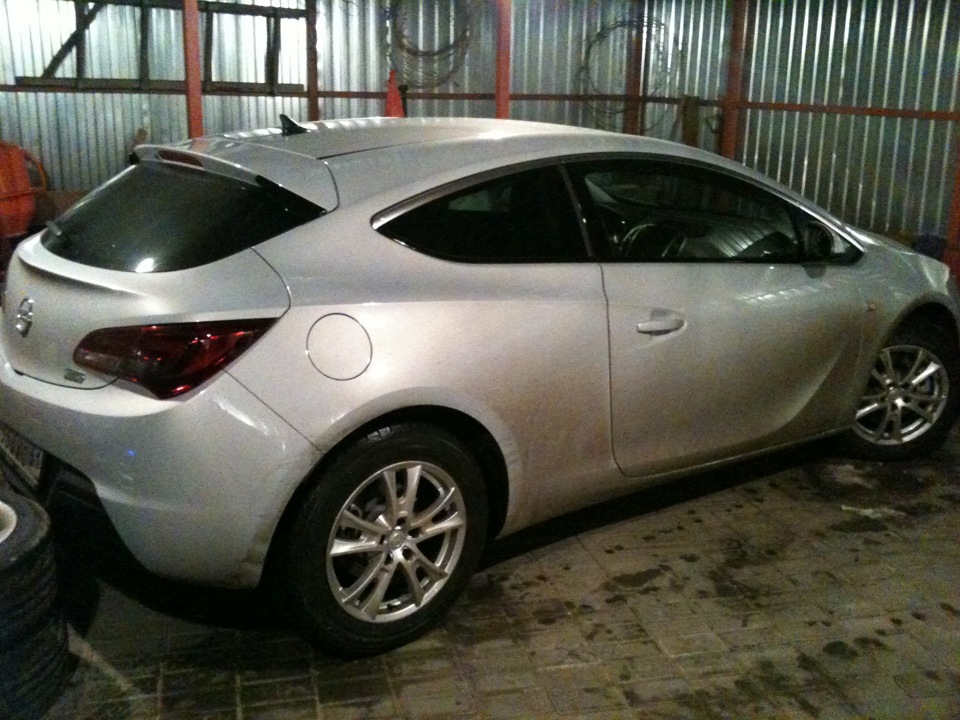 Фото в бортжурнале Opel Astra J GTC