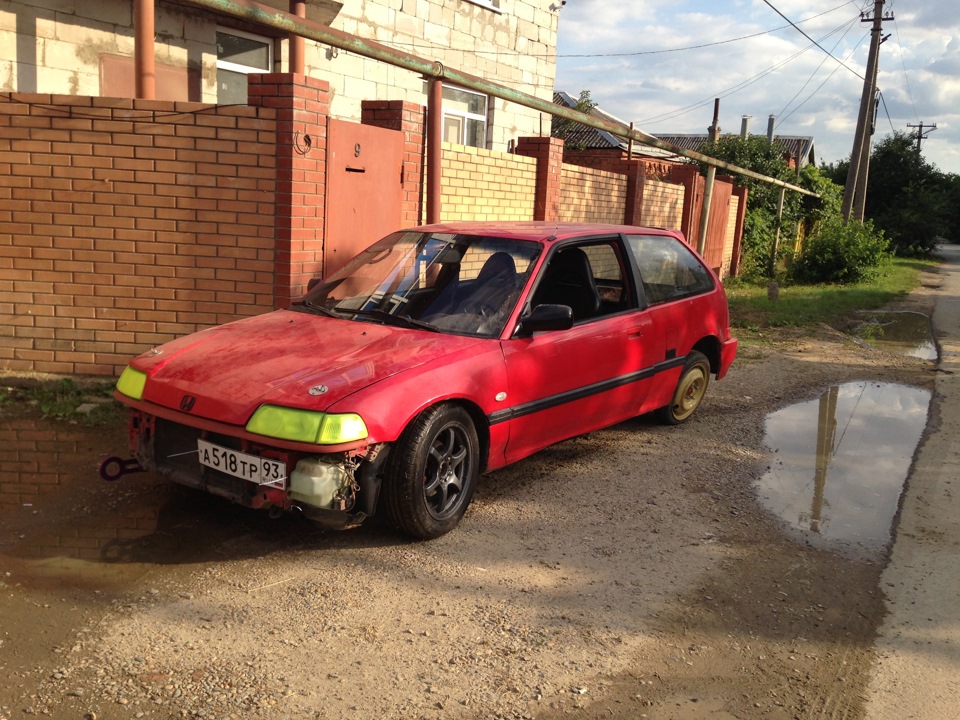 первая авария в жизни по моей вине, надеюсь последняя — Honda Civic Hatchback (4G)