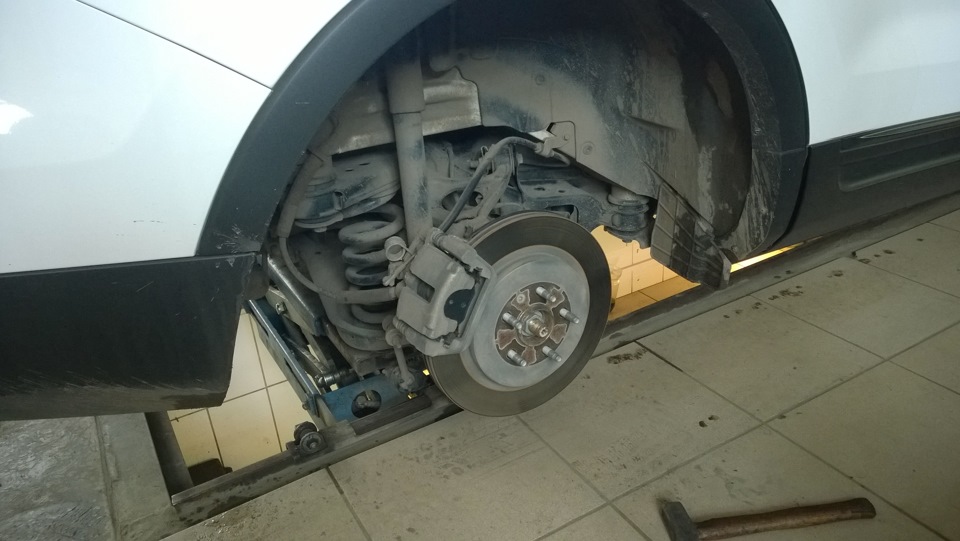 Фото в бортжурнале Ford Explorer (5G)