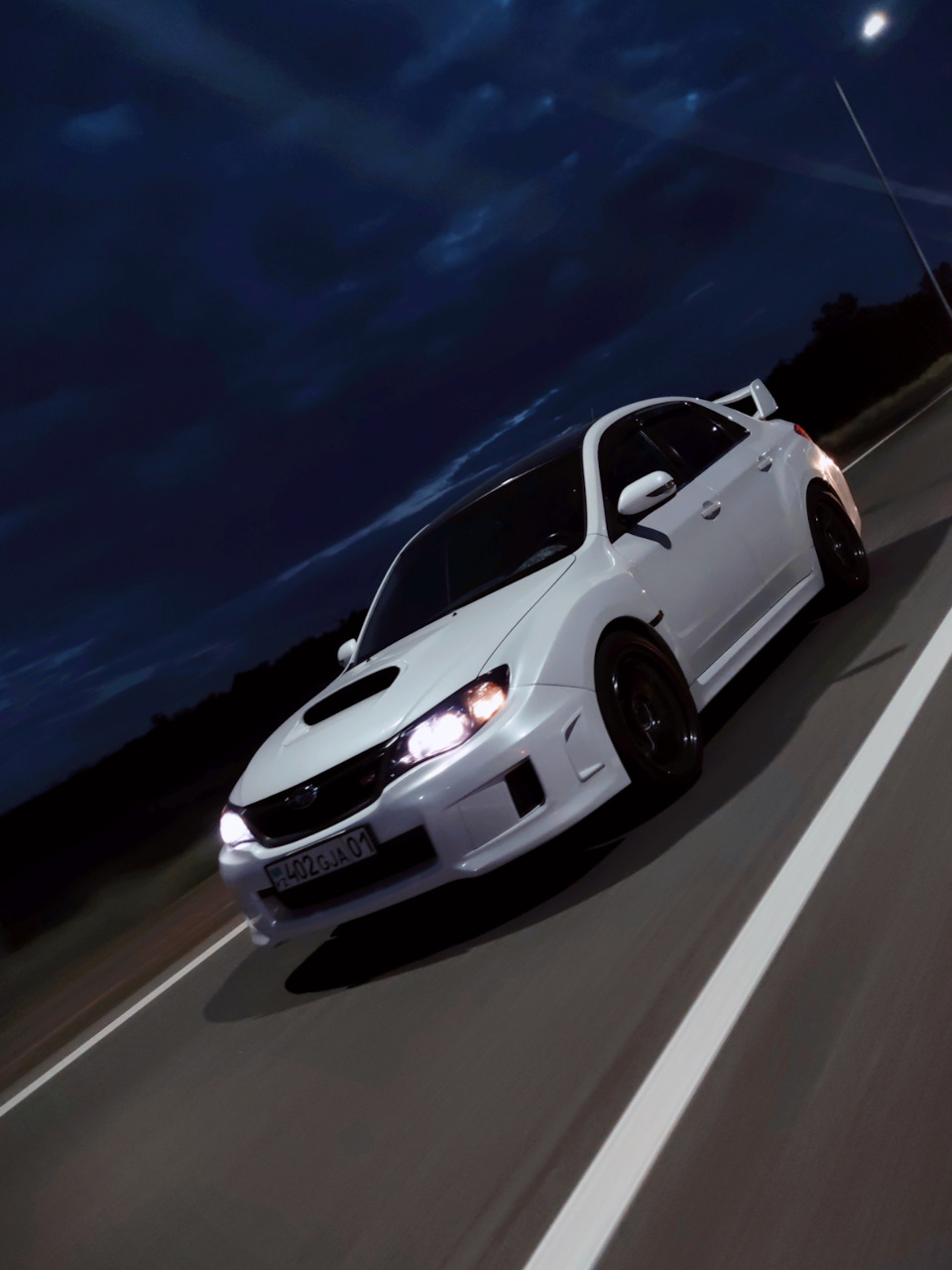Вид спереди — Subaru Impreza WRX STI (GV/GR)