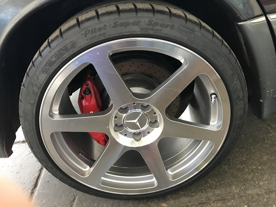 Фото в бортжурнале Mercedes-Benz E-Class (W124)