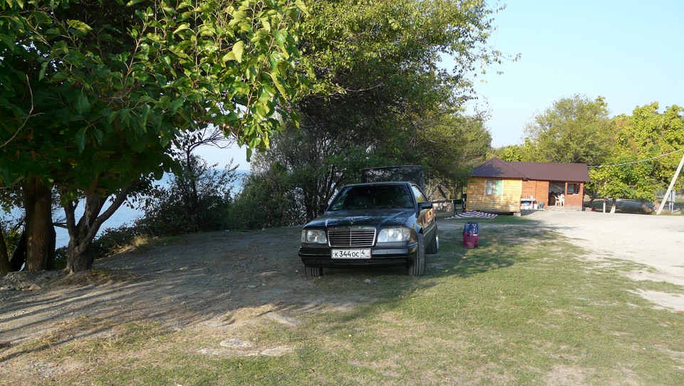 Фото в бортжурнале Mercedes-Benz E-Class Coupe (C124)