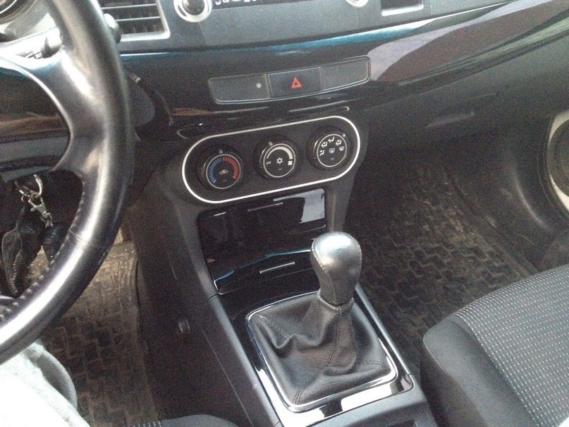 Фото в бортжурнале Mitsubishi Lancer X