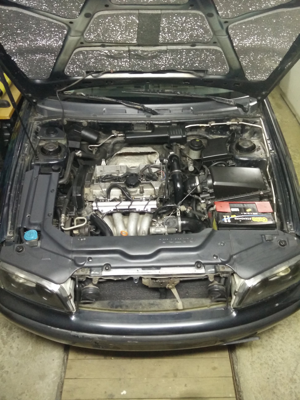 Фото в бортжурнале Volvo V40 (1G)