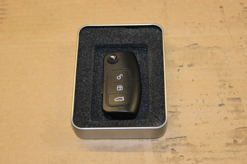 Вроде ключ в красивой коробочке) — Ford Focus ST II