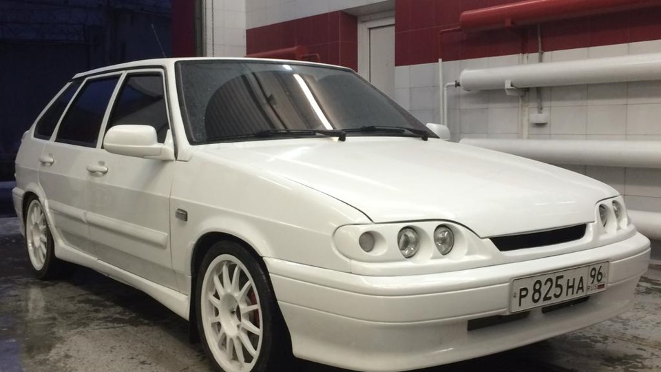 Lada 2114 белая бестия