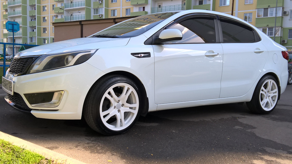 KIA Rio 4АТ