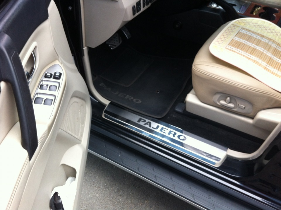 Фото в бортжурнале Mitsubishi Pajero (4G)