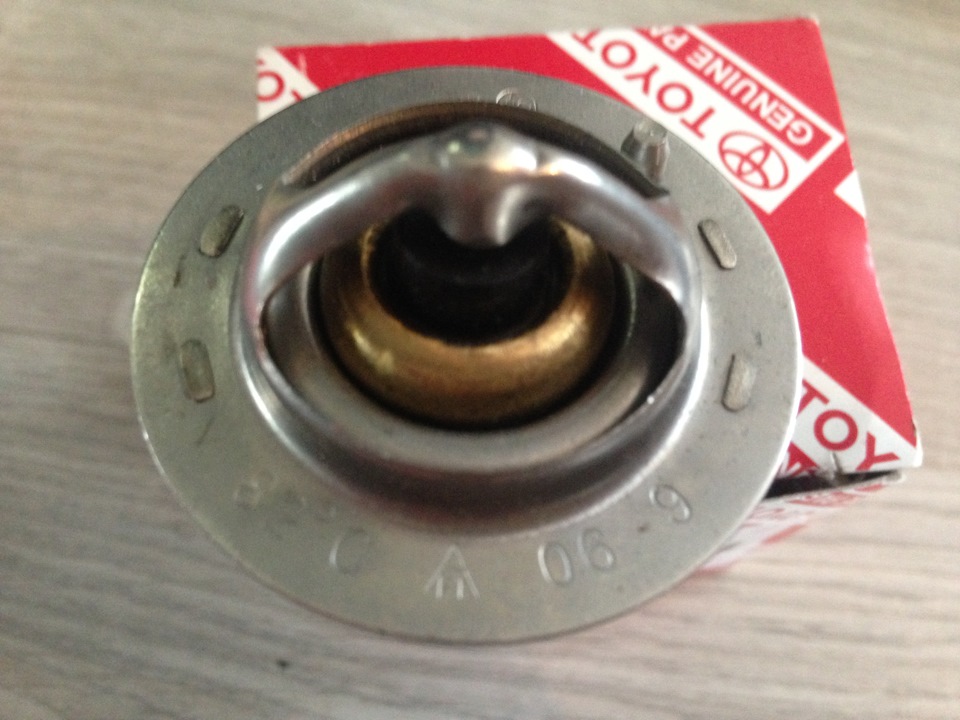 Фото в бортжурнале Toyota RAV4 (I)