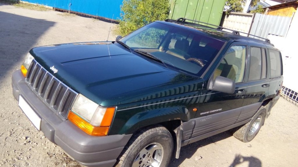 1 — Jeep Grand Cherokee (ZJ)