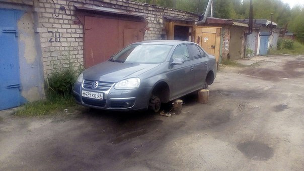 Фото в бортжурнале Volkswagen Jetta V