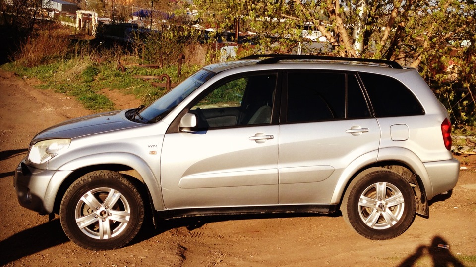 Toyota RAV4 Бронивичек Ленина