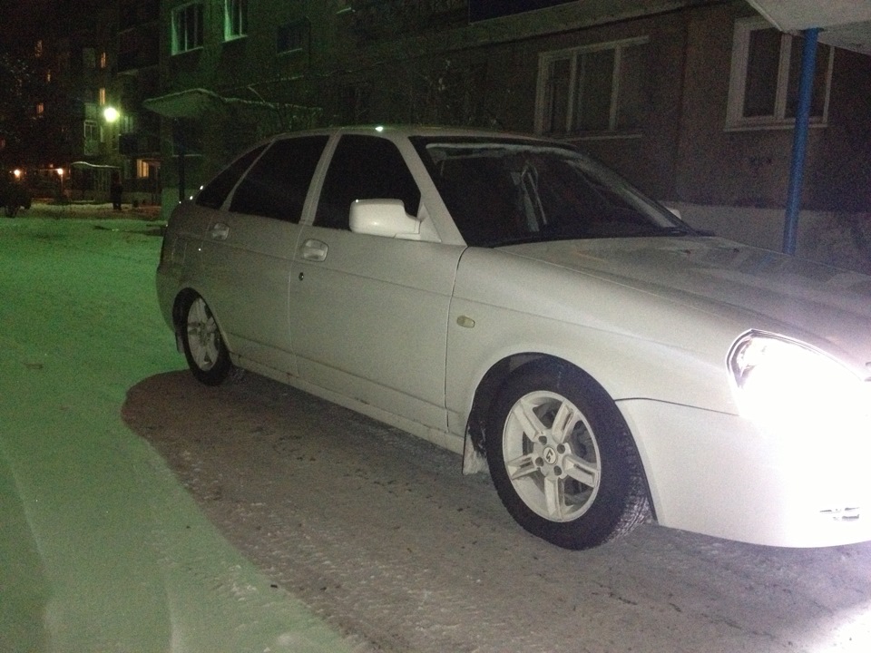 Фото в бортжурнале Lada Приора хэтчбек