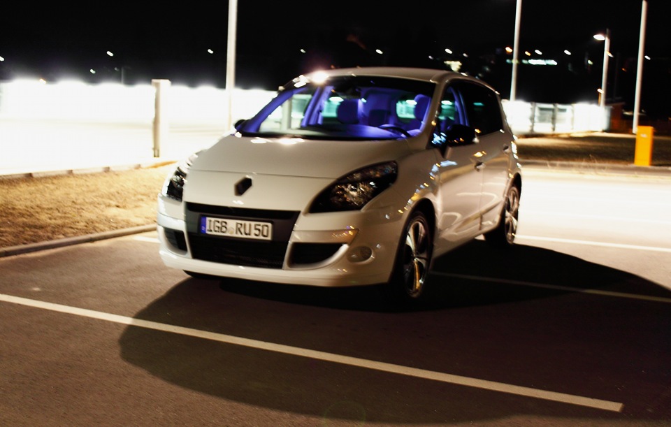 Фото в бортжурнале Renault Scenic III