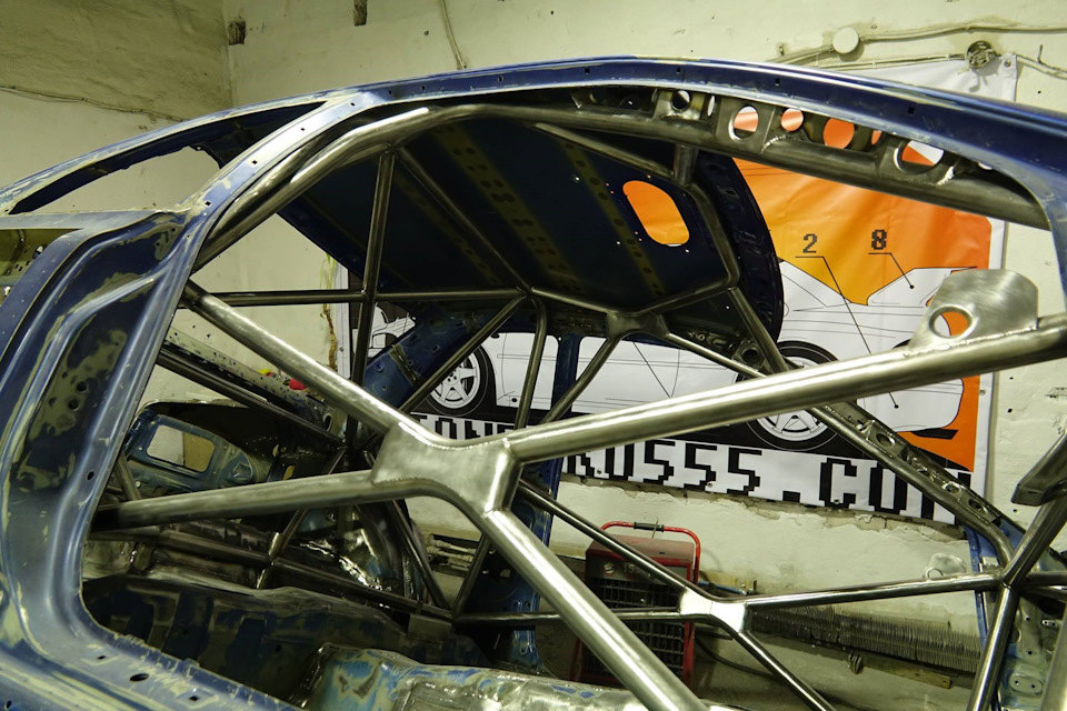 Фото в бортжурнале Subaru Impreza WRX STI (GC)