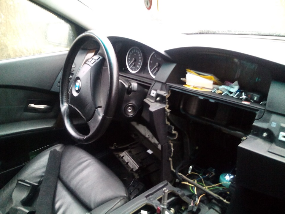 Фото в бортжурнале BMW 5 series (E60)