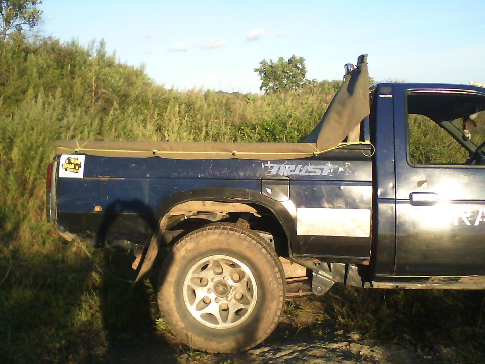 Фото в бортжурнале Nissan Datsun (D21)