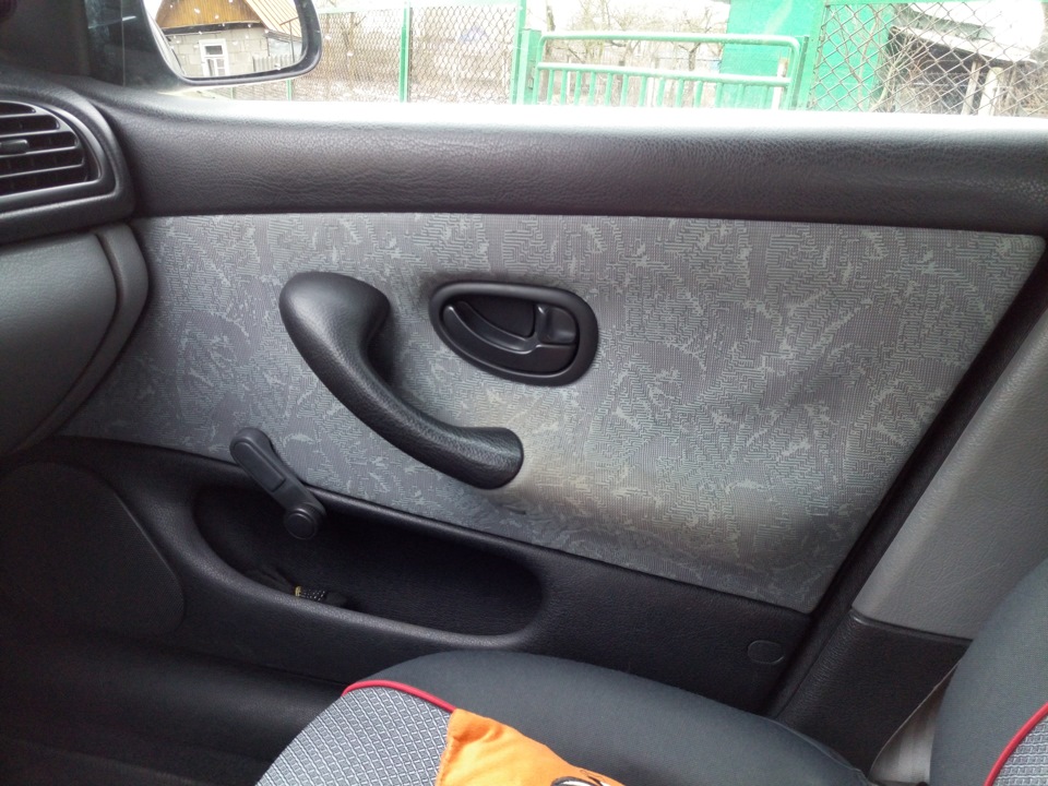 Фото в бортжурнале Peugeot 406