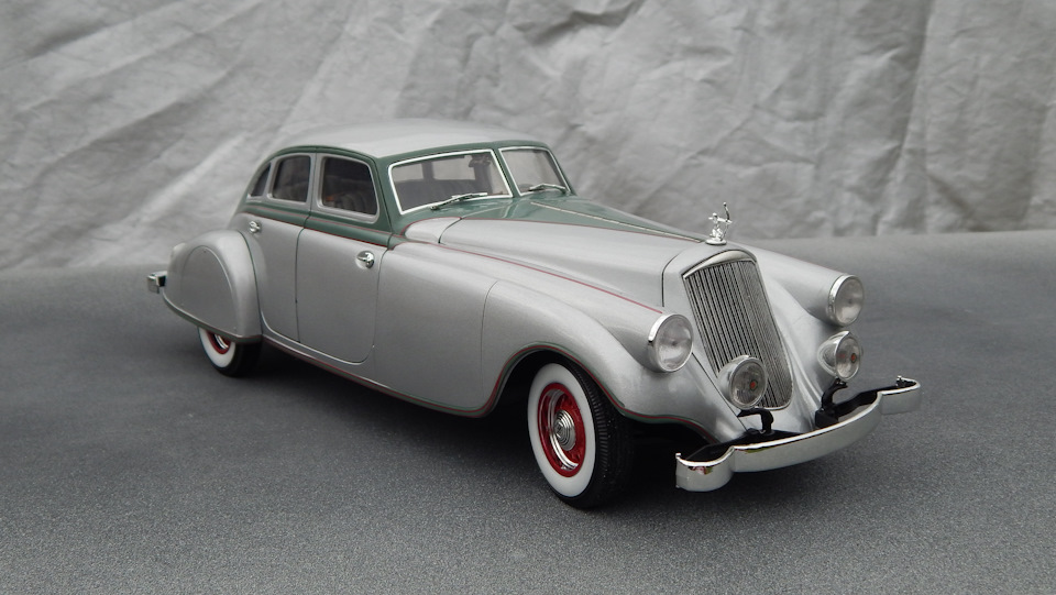 Pierce Arrow Silver Arrow, 1933 (1/18 Signature)* — DRIVE2