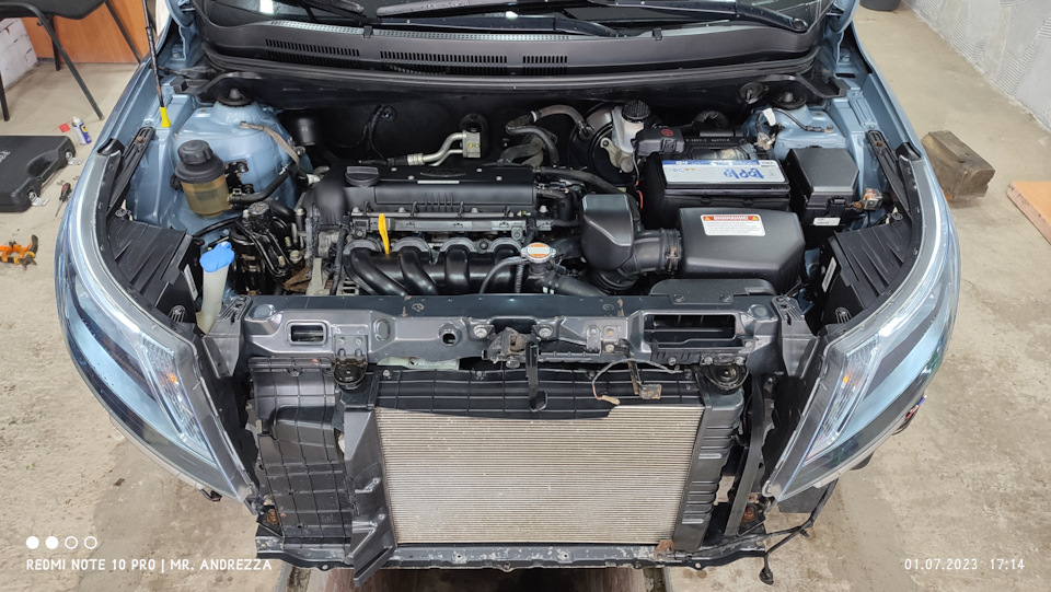 намытая подкапотка — KIA Rio (3G)