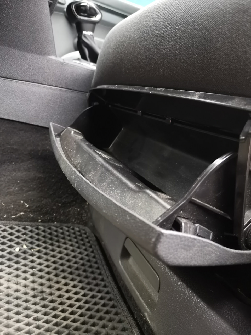 Фото в бортжурнале Volkswagen Touran (1G)
