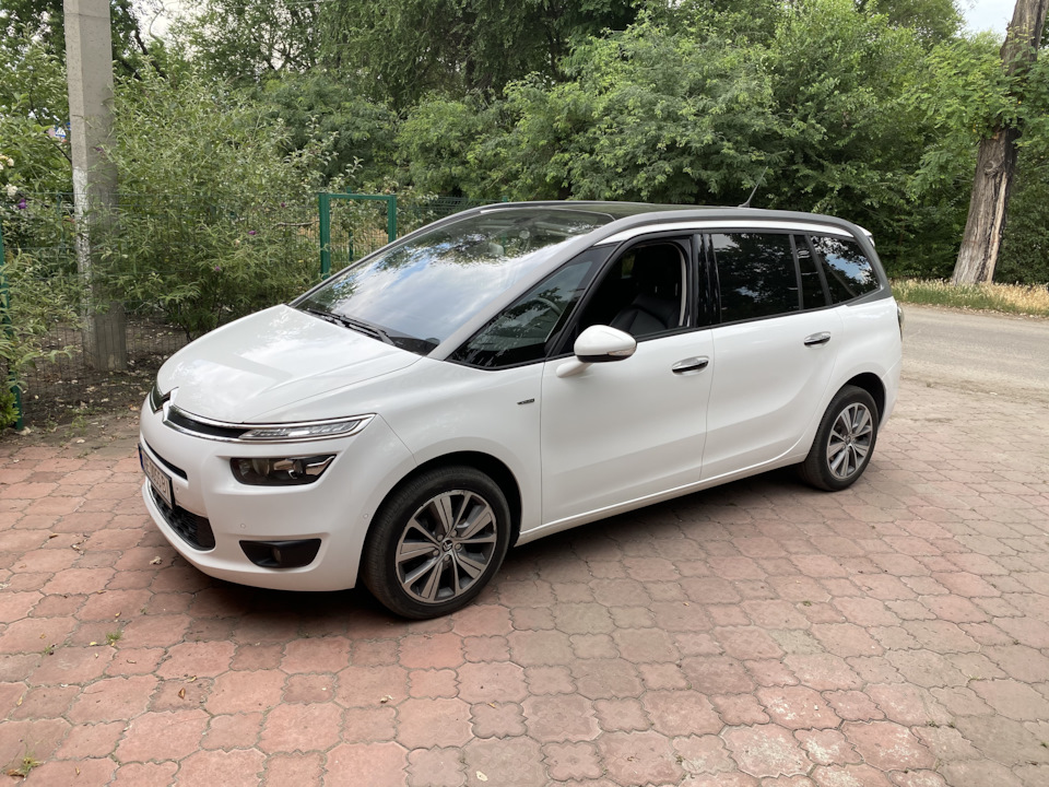 Проставки на месте — Citroen Grand C4 Picasso (2G)