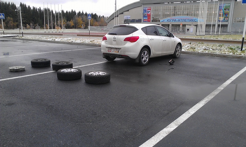 Фото в бортжурнале Opel Astra J