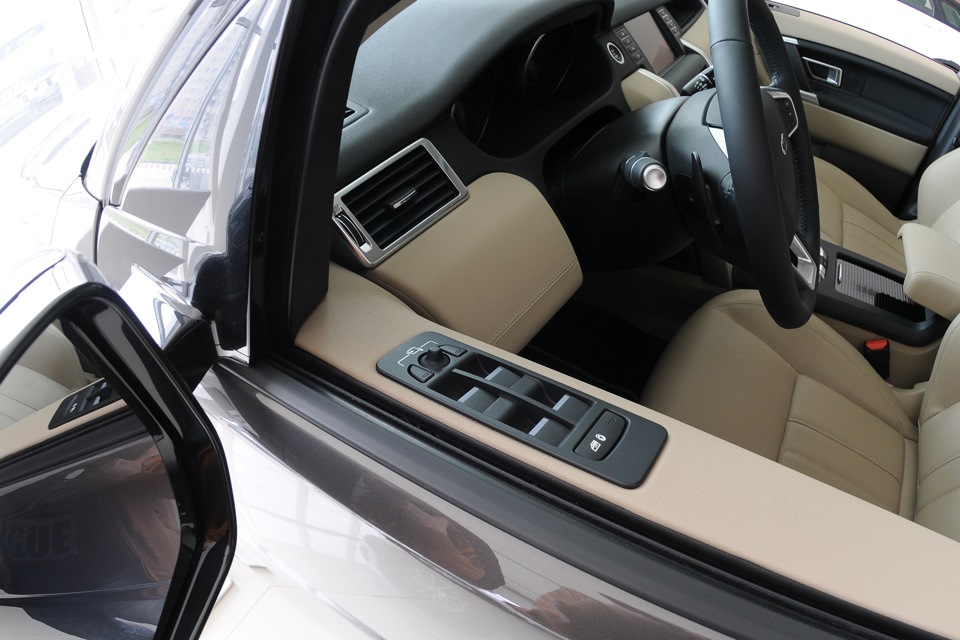 Тот самый спорный по эргономике элемент. — Volvo S60 (2G)