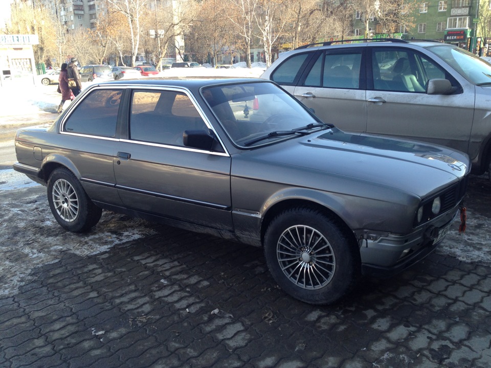Фото в бортжурнале BMW 3 series Coupe (E30)