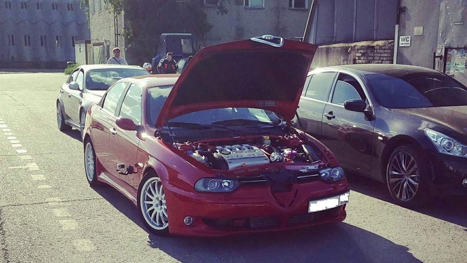 Alfa Romeo 156 2,0 турбо