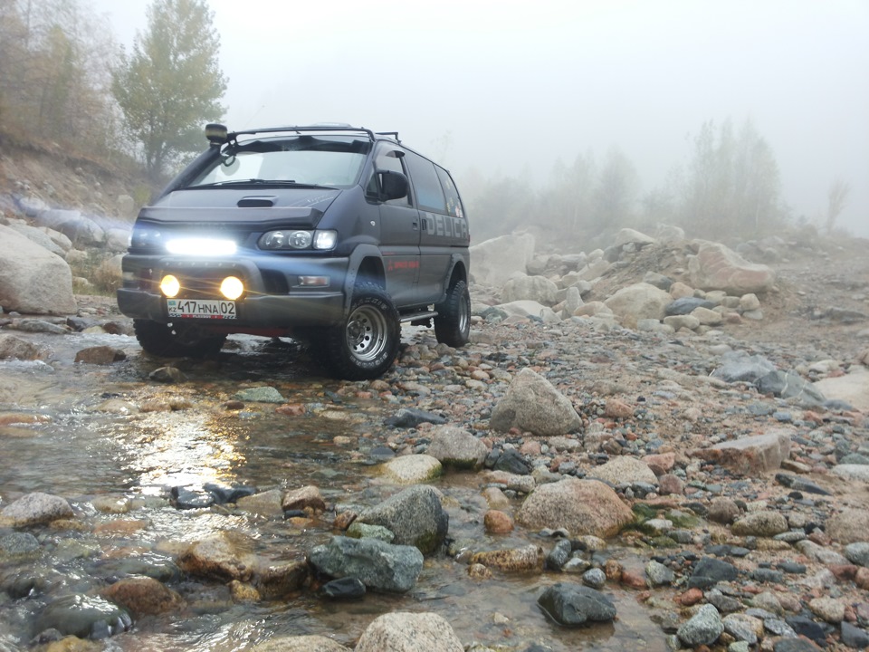Фото в бортжурнале Mitsubishi Delica (L400)