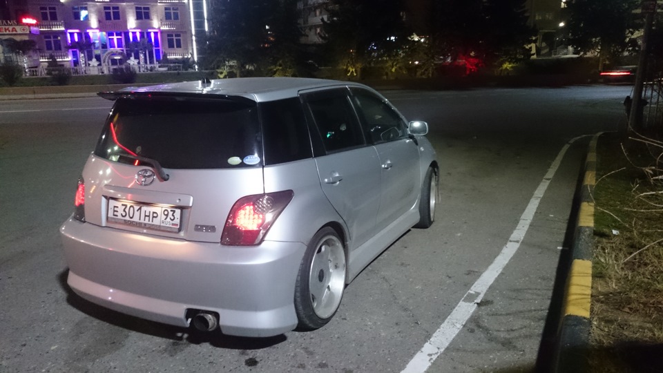 Фото в бортжурнале Toyota ist (1G)