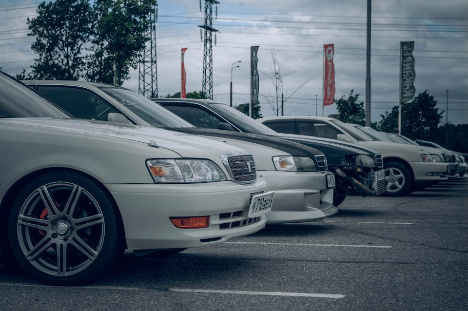 Фото в бортжурнале Toyota Cresta (100)