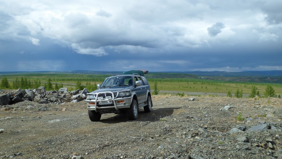 Mitsubishi Pajero Sport - Дракон