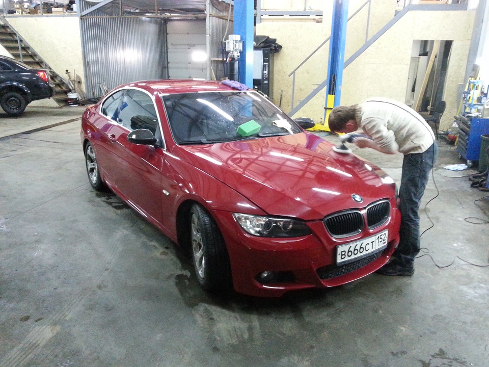 Фото в бортжурнале BMW 3 series Coupe (E92). Запчасти на фото: 8666C7