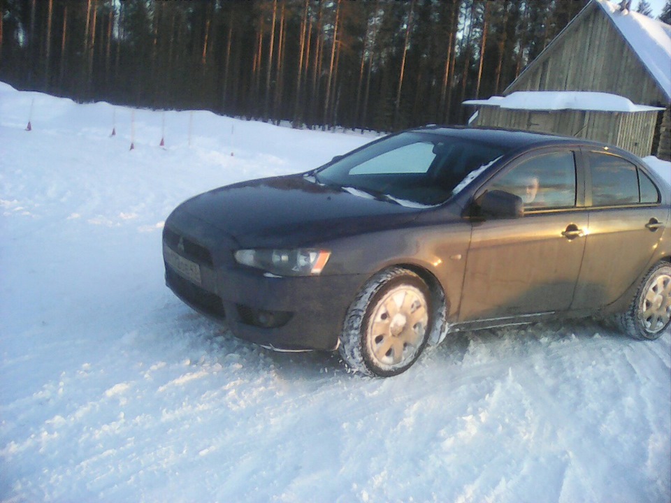 Фото в бортжурнале Mitsubishi Carisma