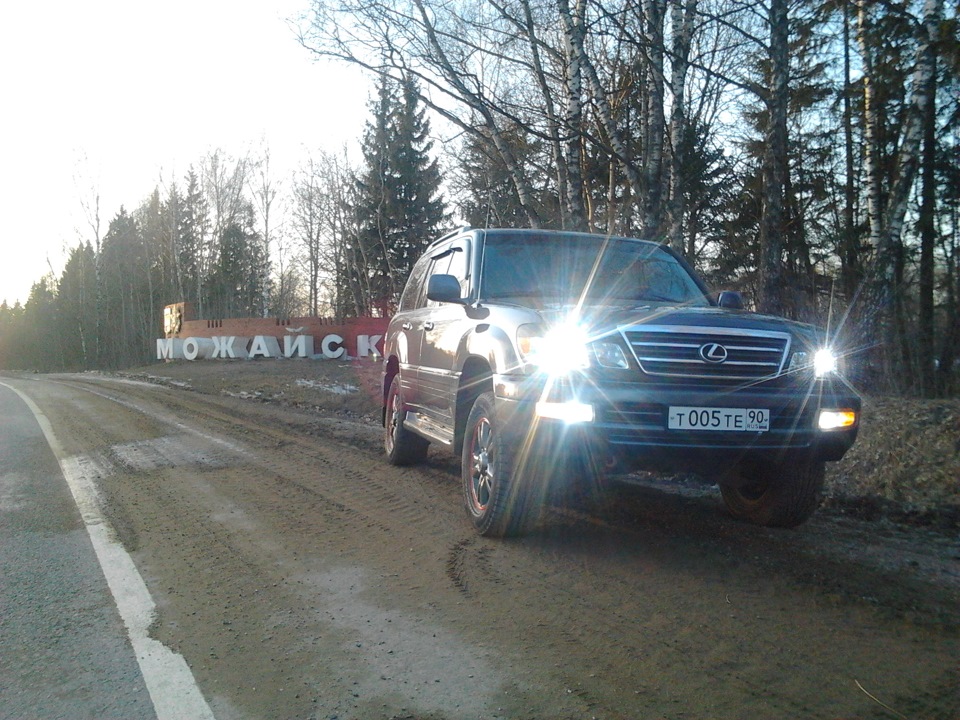Фото в бортжурнале Lexus LX (UZJ100)