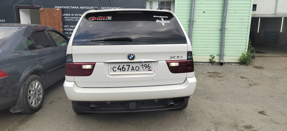 Фото в бортжурнале BMW X5 (E53)