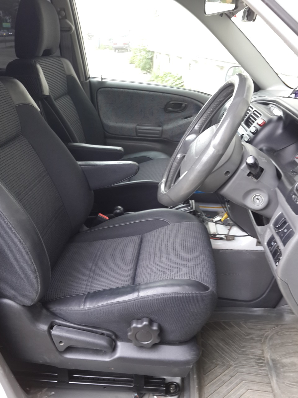 Раз — Suzuki Escudo (2G)