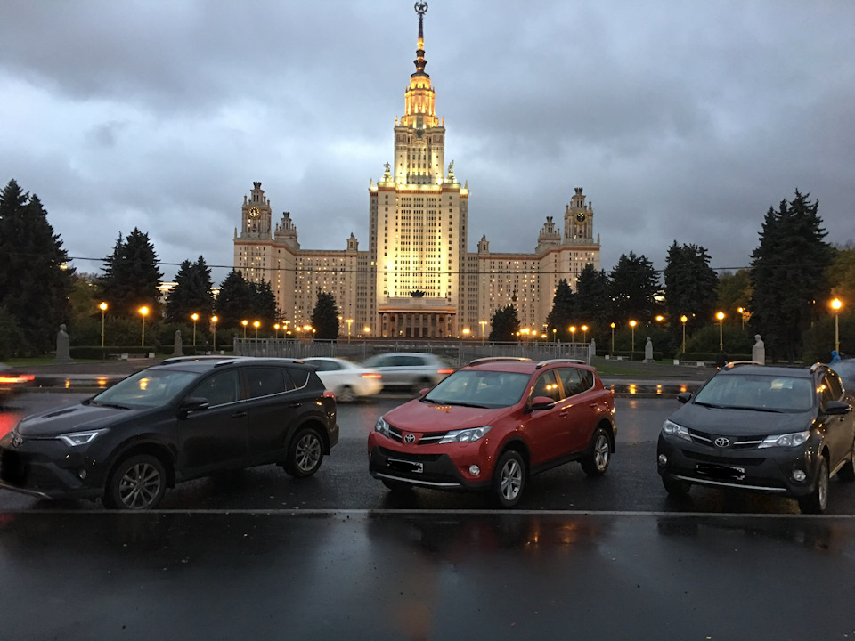 Красавцы! — Toyota RAV4 (IV)